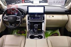 تۆیۆتا لاند کروزەر